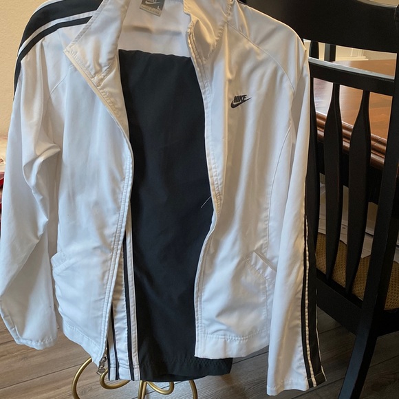 Nike track suit golf/tennis
